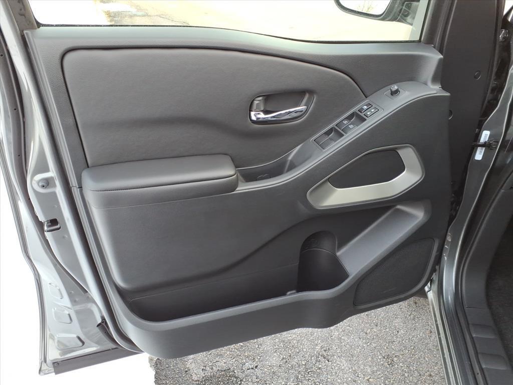 new 2026 Nissan Frontier car, priced at $40,850