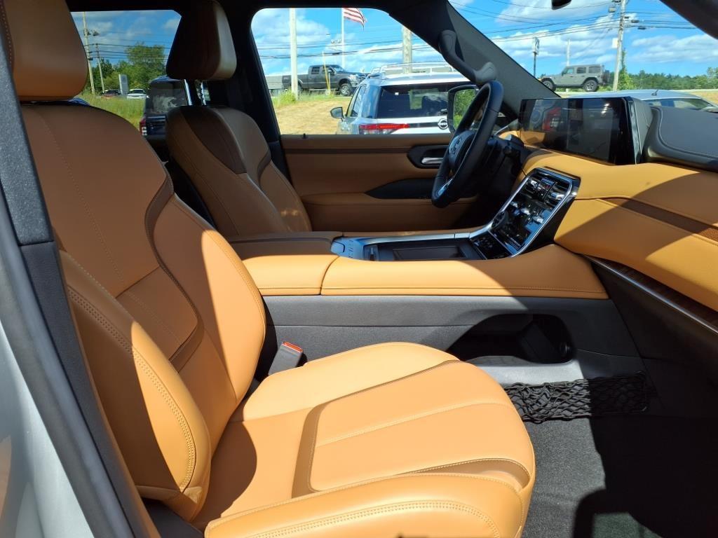 new 2025 Nissan Armada car, priced at $65,051