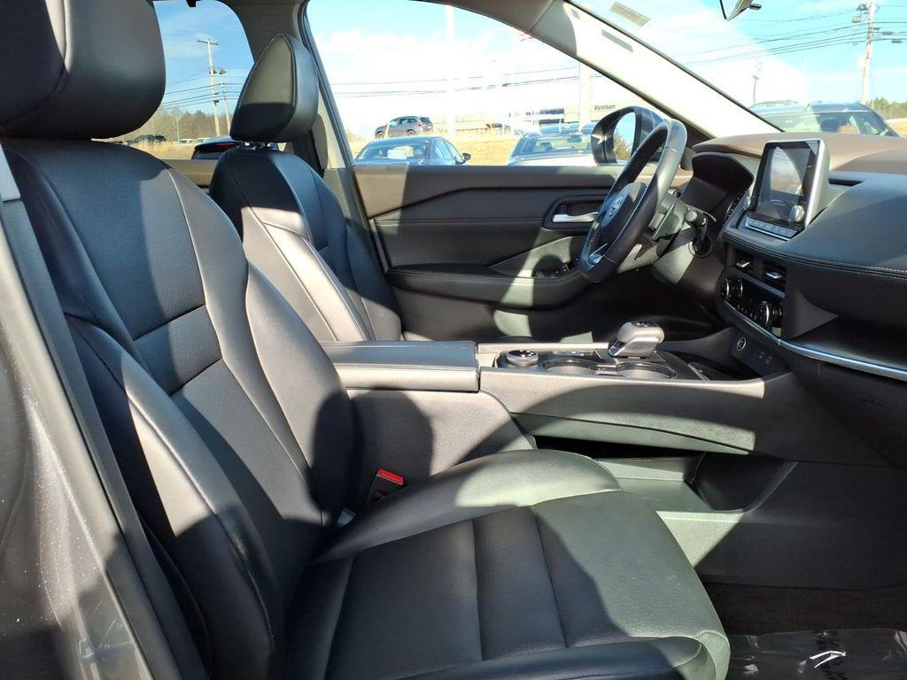 used 2023 Nissan Rogue car, priced at $24,118