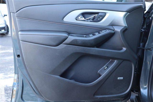 used 2021 Chevrolet Traverse car, priced at $27,500