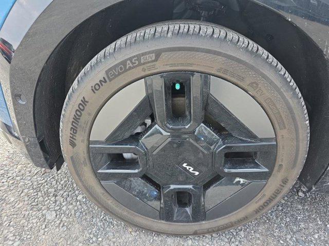 used 2024 Kia EV9 car, priced at $45,499