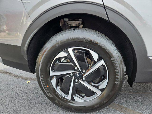 used 2025 Kia Sportage Hybrid car, priced at $28,195
