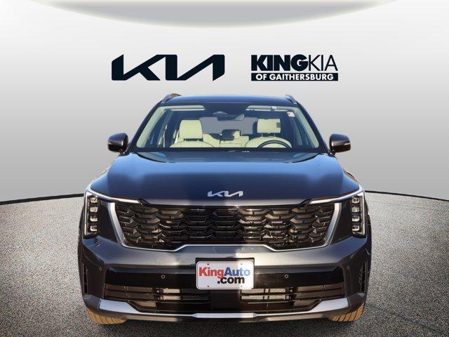 used 2025 Kia Sorento car, priced at $31,500