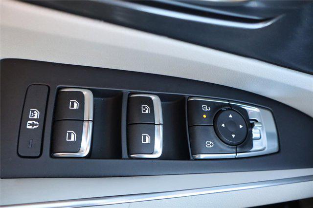 used 2025 Kia Sorento car, priced at $31,500