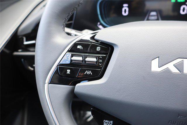 used 2025 Kia Niro car, priced at $26,900