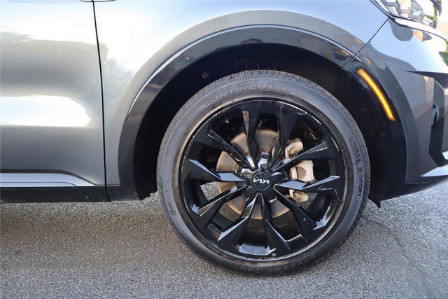 used 2023 Kia Sorento car, priced at $30,600