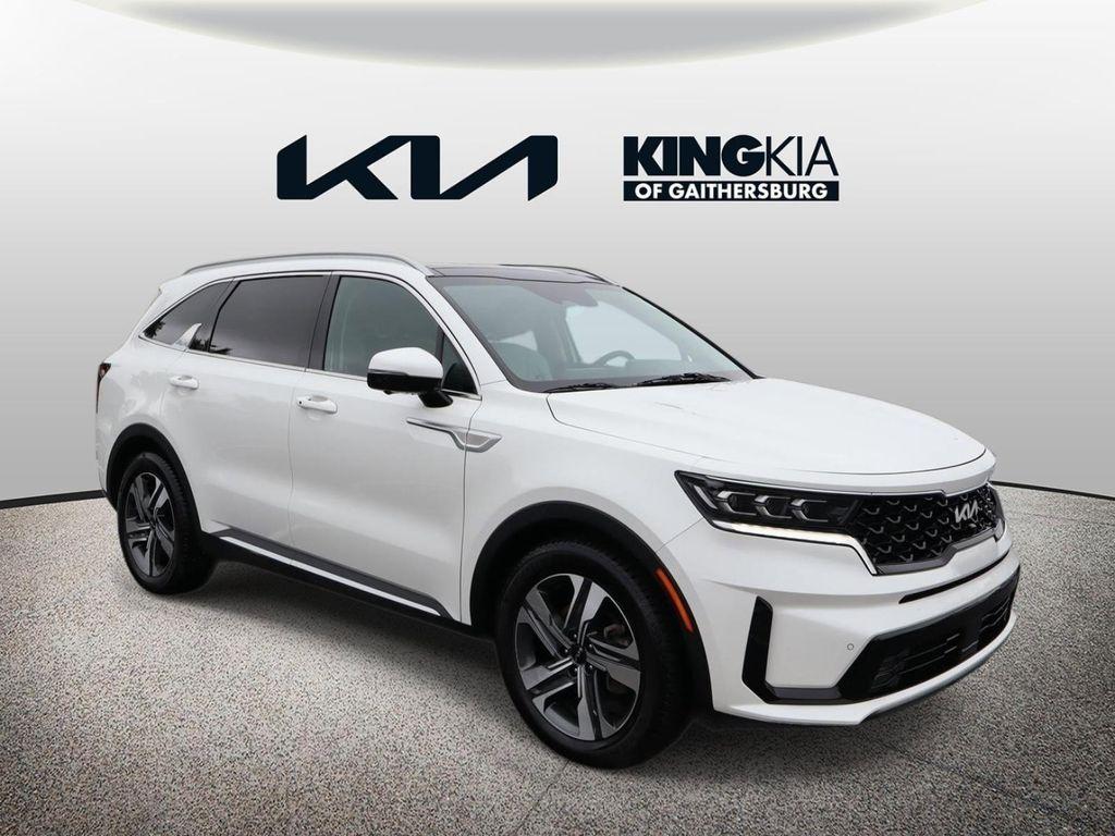 used 2023 Kia Sorento Hybrid car, priced at $33,395