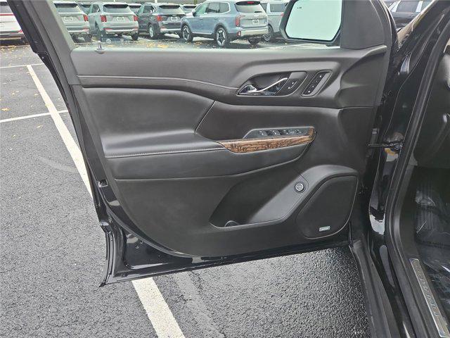 used 2023 GMC Acadia car, priced at $29,000