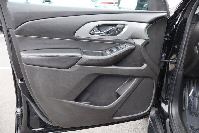used 2021 Chevrolet Traverse car, priced at $18,800