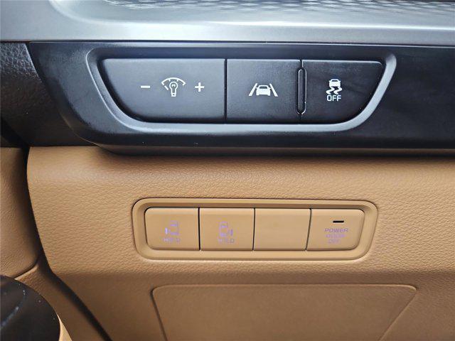 used 2023 Kia Carnival car, priced at $23,499