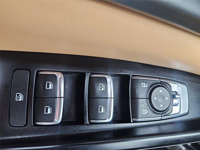 used 2023 Kia Carnival car, priced at $23,499