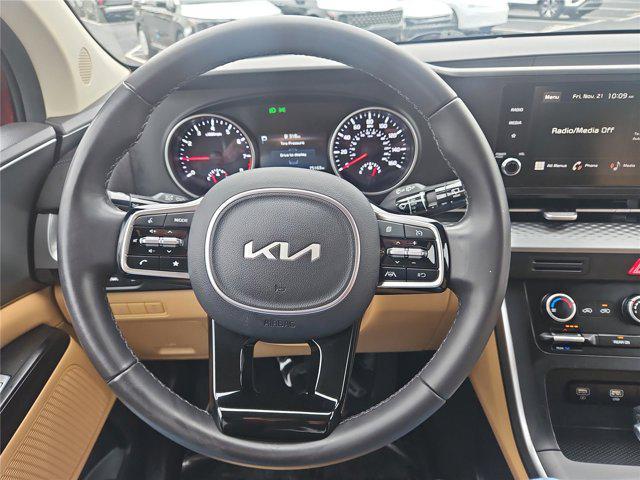 used 2023 Kia Carnival car, priced at $23,499