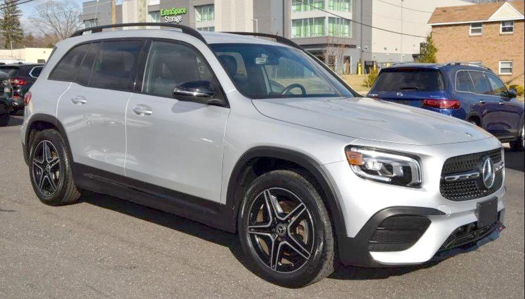 used 2022 Mercedes-Benz GLB 250 car, priced at $29,750