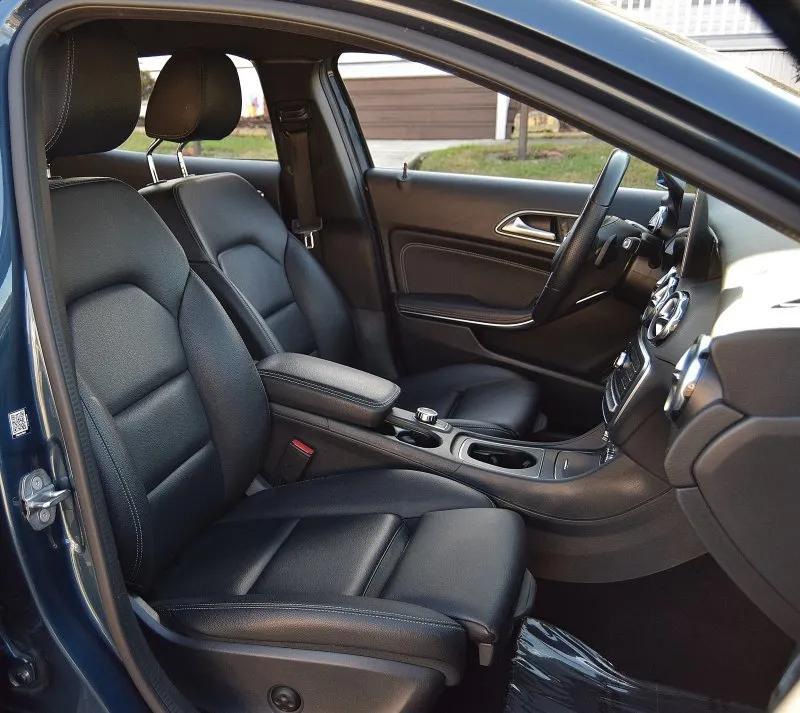 used 2020 Mercedes-Benz GLA 250 car, priced at $19,998