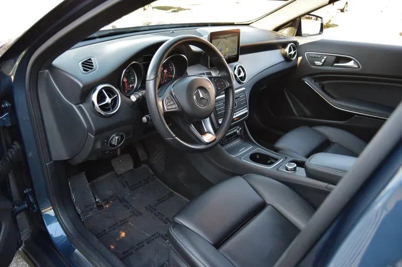 used 2020 Mercedes-Benz GLA 250 car, priced at $19,998