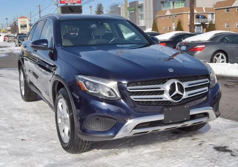 used 2018 Mercedes-Benz GLC 300 car, priced at $15,750