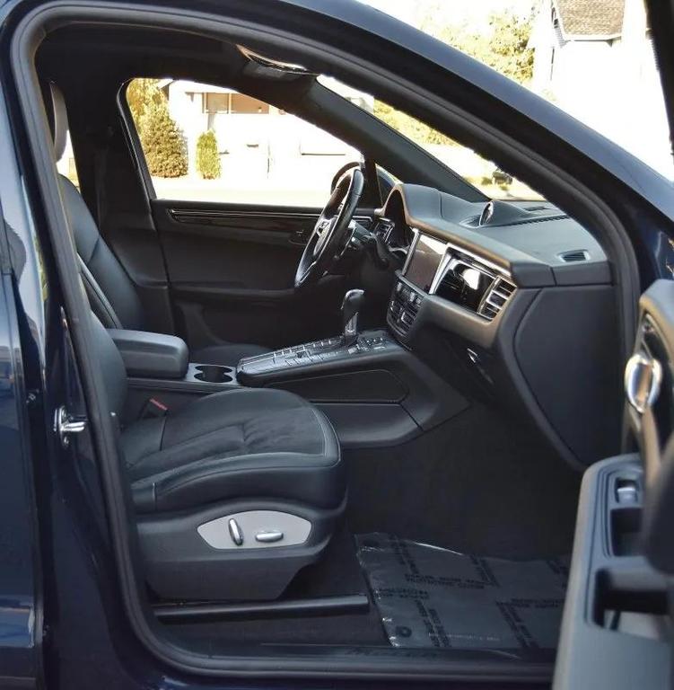 used 2020 Porsche Macan car, priced at $25,500