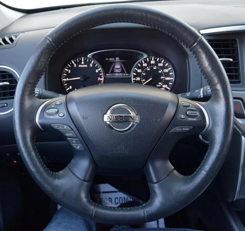 used 2019 Nissan Pathfinder car, priced at $13,998