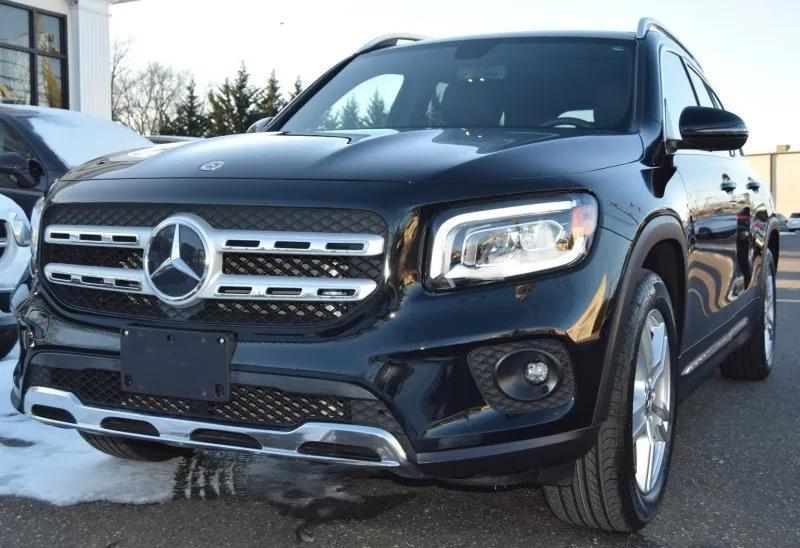 used 2022 Mercedes-Benz GLB 250 car, priced at $26,500