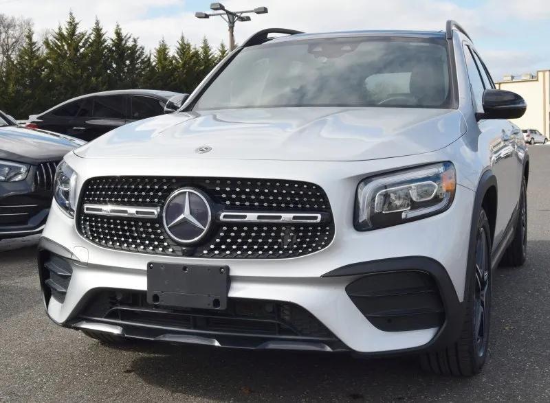 used 2020 Mercedes-Benz GLB 250 car, priced at $21,500