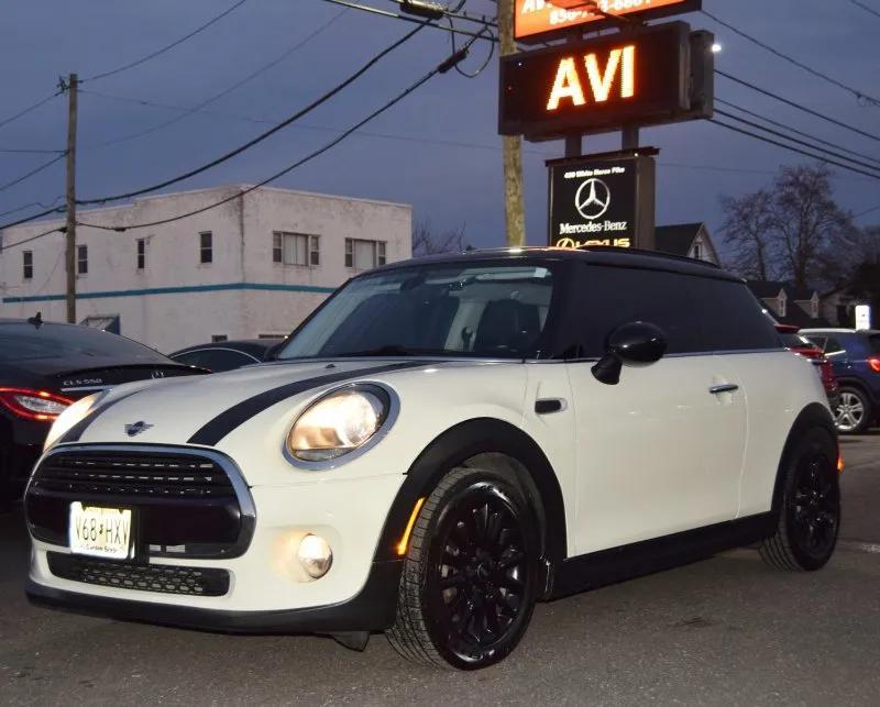 used 2019 MINI Hardtop car, priced at $11,998