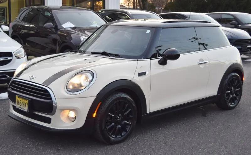 used 2019 MINI Hardtop car, priced at $11,998