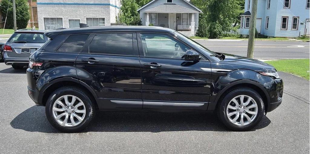 used 2018 Land Rover Range Rover Evoque car, priced at $13,500