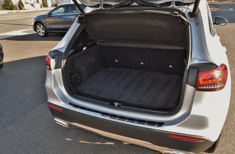 used 2021 Mercedes-Benz GLA 250 car, priced at $23,498