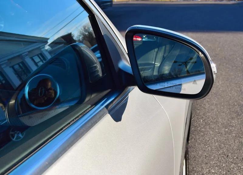 used 2021 Mercedes-Benz GLA 250 car, priced at $23,498