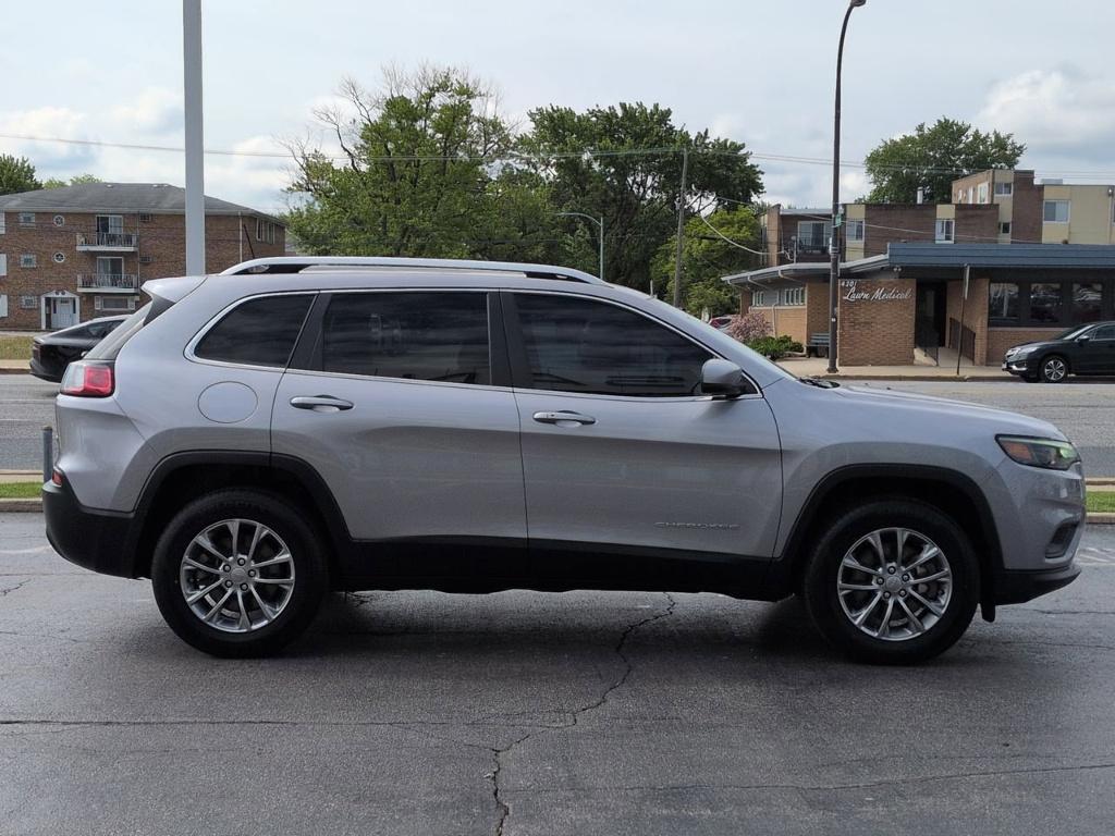 used 2020 Jeep Cherokee car, priced at $17,799