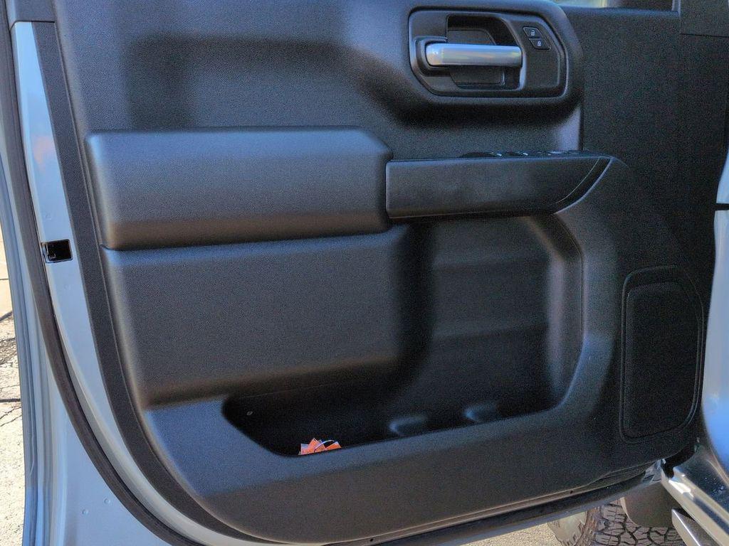 used 2024 Chevrolet Silverado 2500 car, priced at $45,699