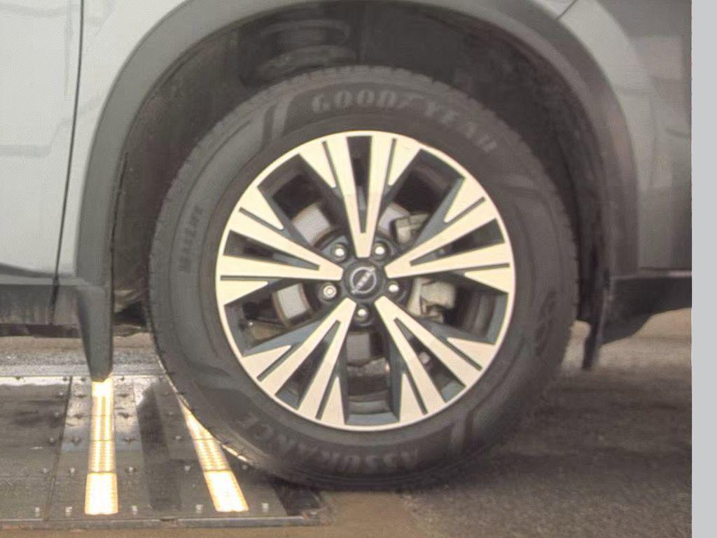 used 2023 Nissan Rogue car, priced at $22,599