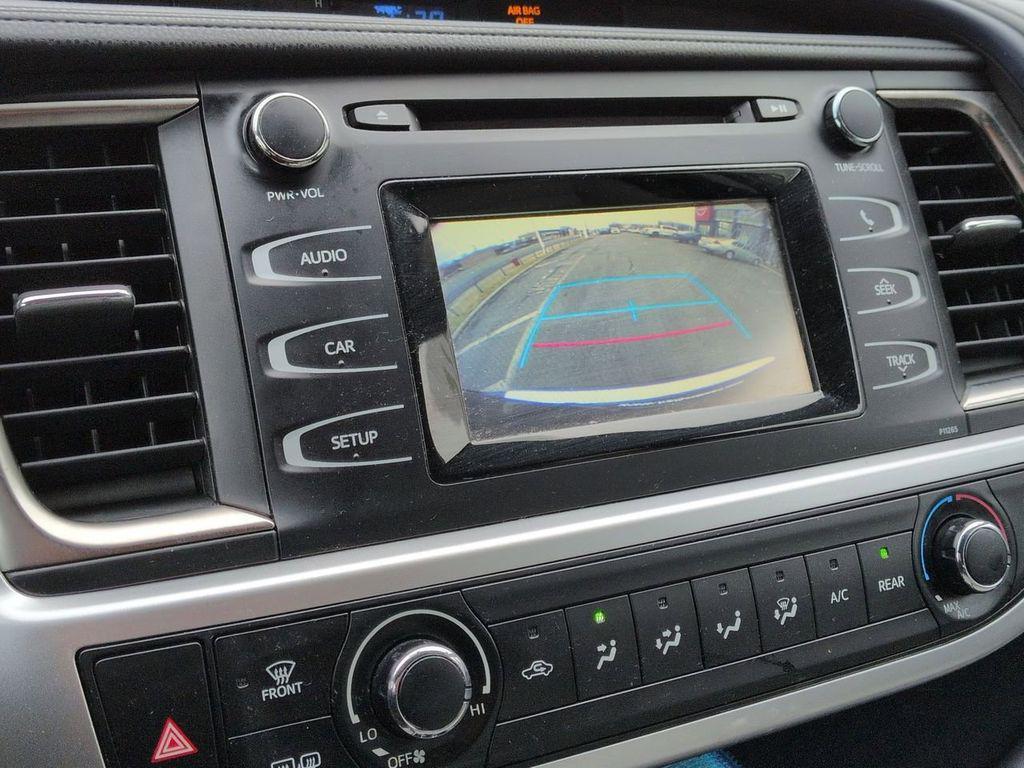 used 2016 Toyota Highlander car, priced at $14,599