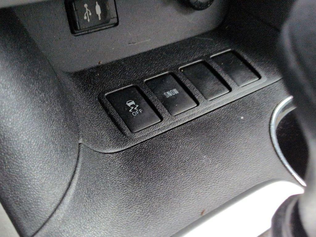 used 2016 Toyota Highlander car, priced at $14,599