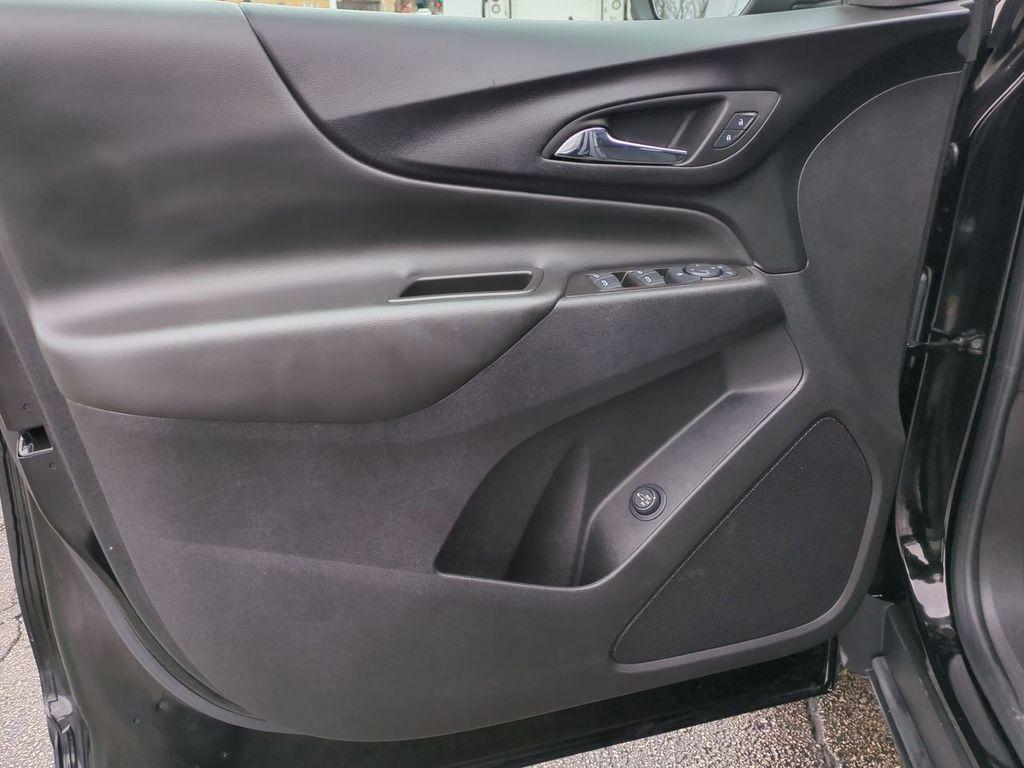 used 2024 Chevrolet Equinox car, priced at $21,999