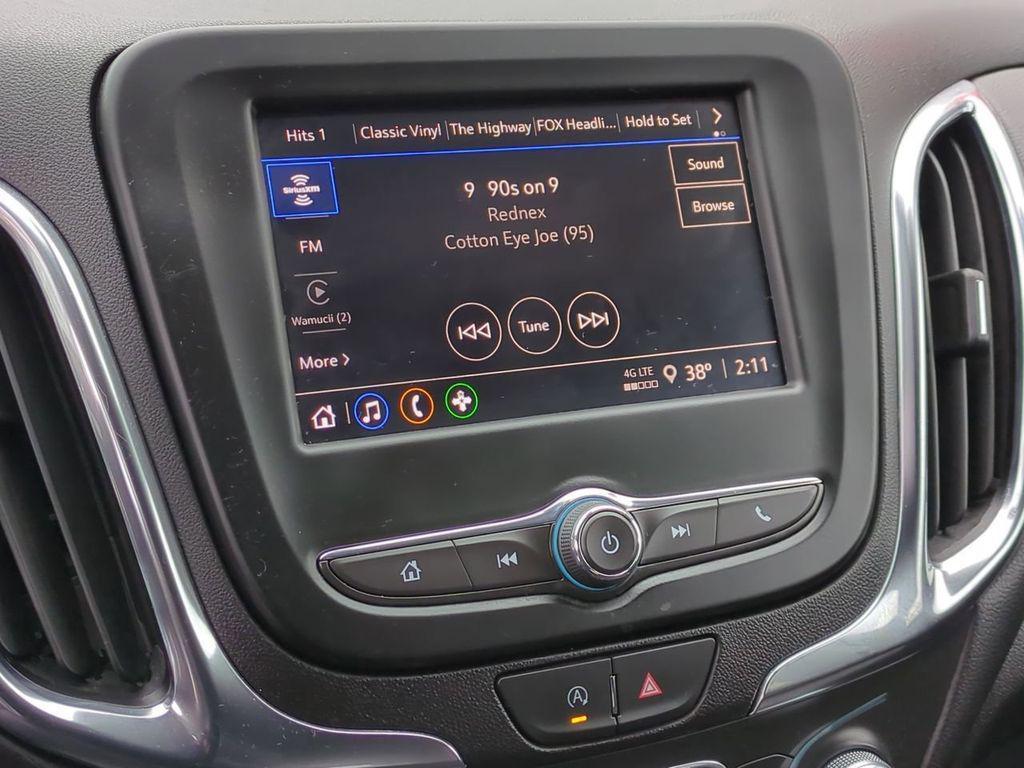 used 2024 Chevrolet Equinox car, priced at $21,999