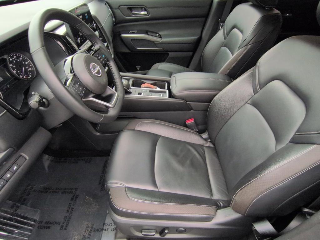 used 2022 Nissan Pathfinder car, priced at $25,299