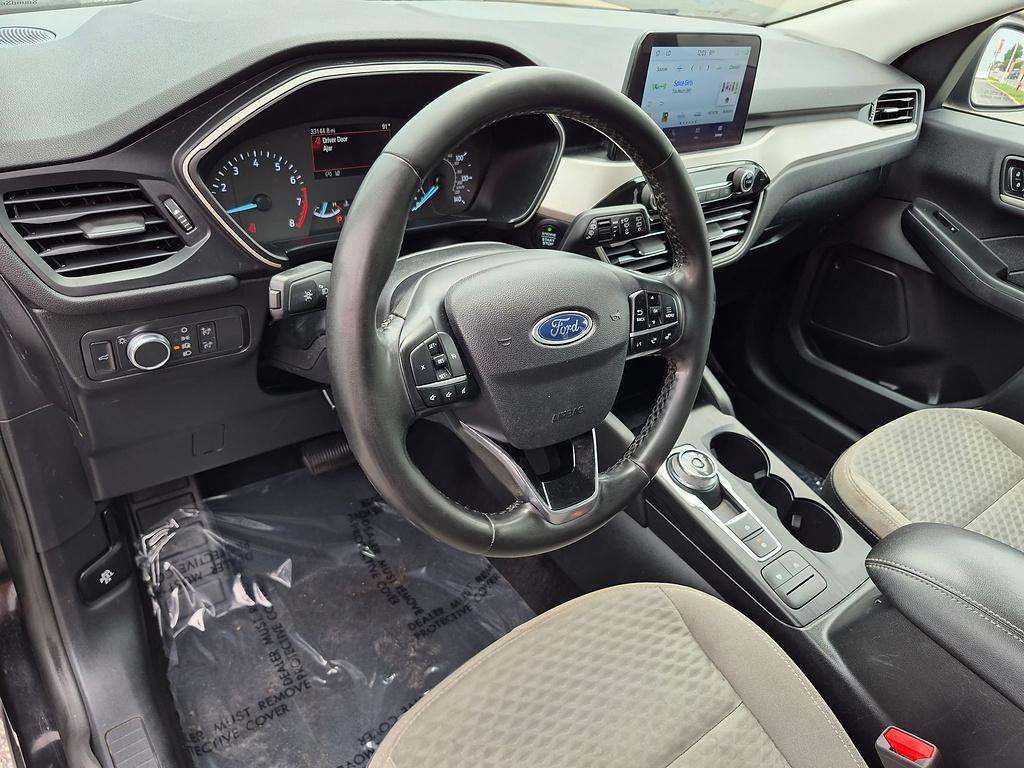 used 2022 Ford Escape car, priced at $18,999