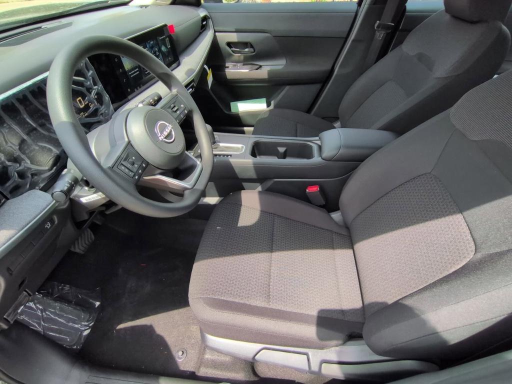 new 2026 Nissan Kicks car, priced at $23,056