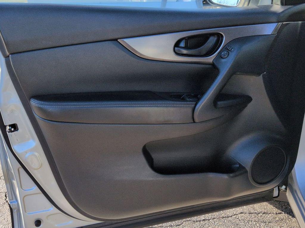 used 2021 Nissan Rogue Sport car, priced at $17,349