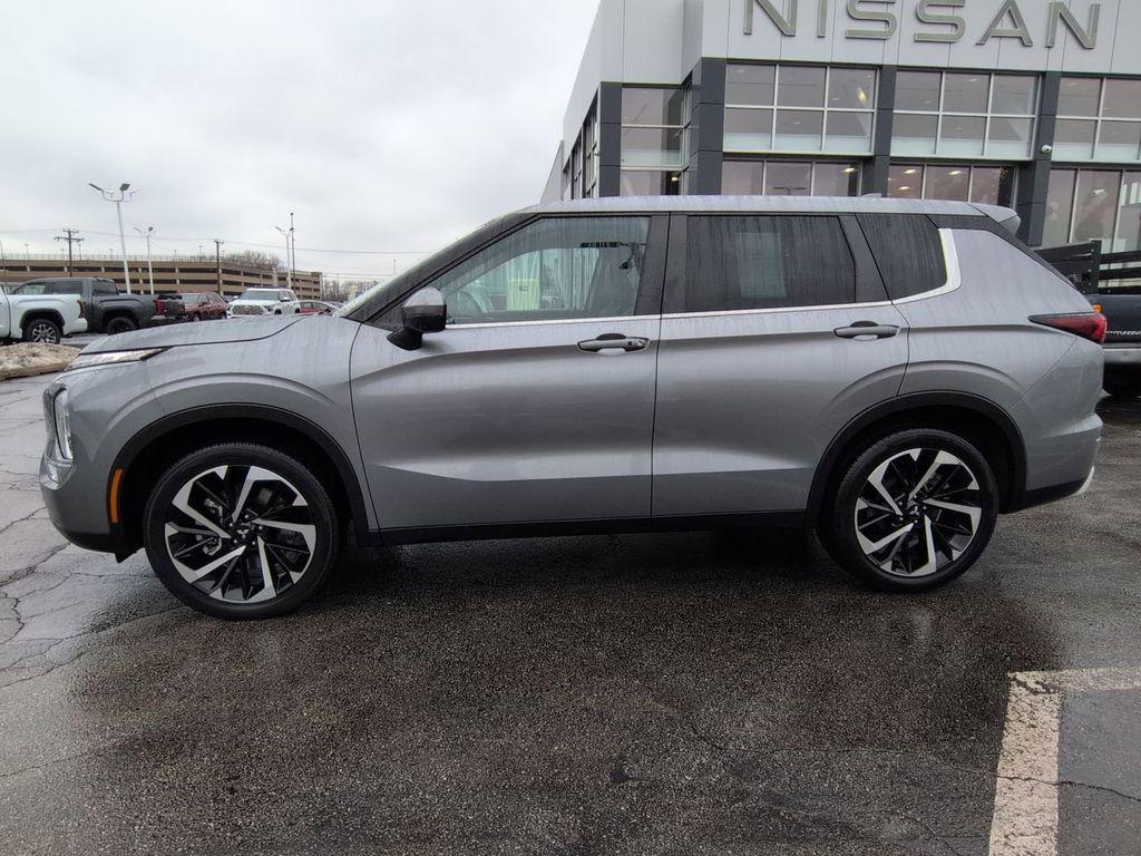 used 2023 Mitsubishi Outlander car, priced at $18,999