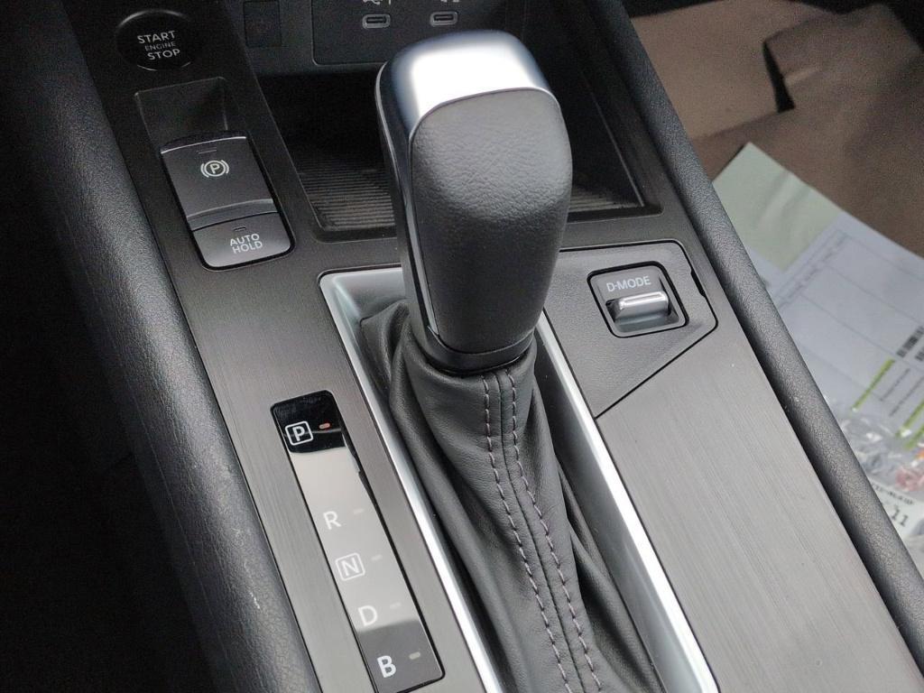 new 2026 Nissan Kicks car, priced at $29,025