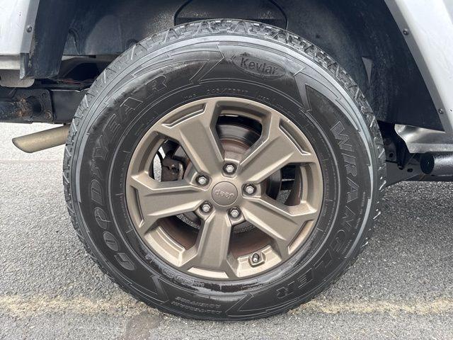 used 2018 Jeep Wrangler JK Unlimited car, priced at $18,250