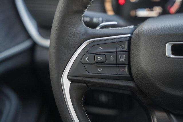 new 2026 Jeep Grand Cherokee car, priced at $48,995