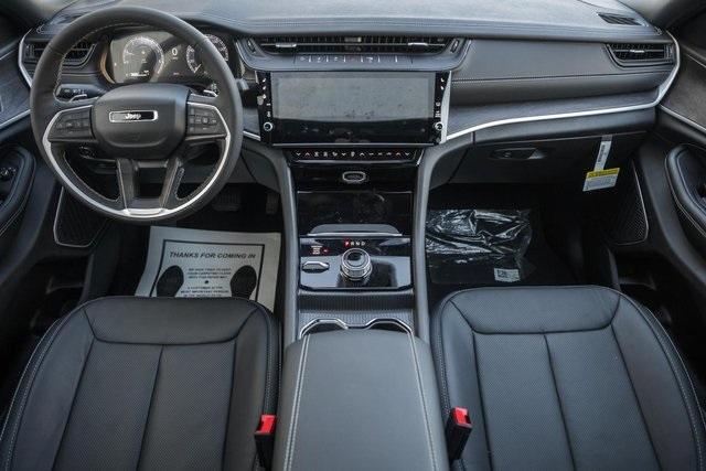 new 2026 Jeep Grand Cherokee car, priced at $48,995