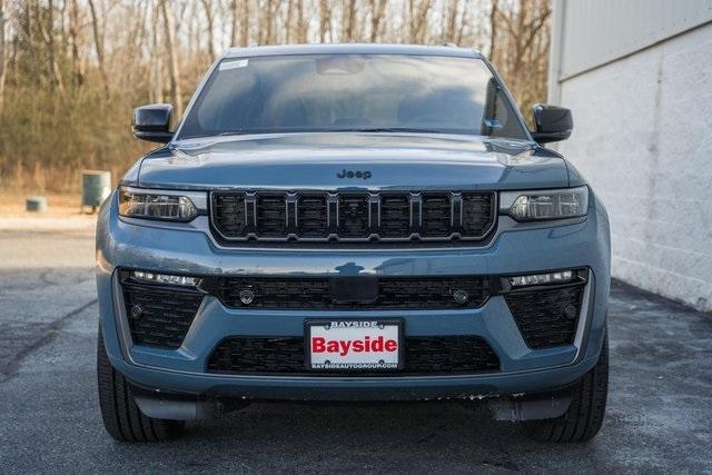 new 2026 Jeep Grand Cherokee car, priced at $48,995