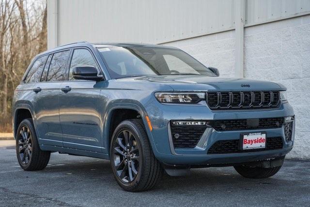 new 2026 Jeep Grand Cherokee car, priced at $48,995