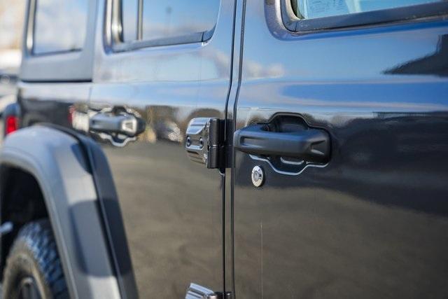 new 2026 Jeep Wrangler car, priced at $40,000