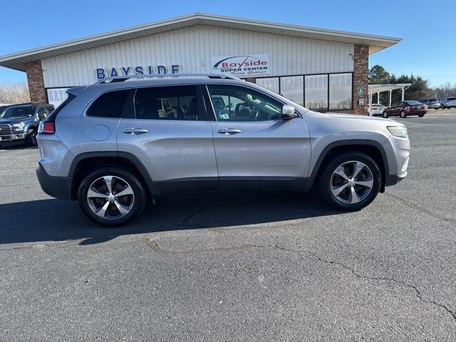 used 2019 Jeep Cherokee car, priced at $16,250