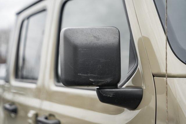 used 2022 Jeep Gladiator car, priced at $26,500